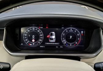 Подержанный автомобиль Land Rover Range Rover 2019 года (16 фото)
