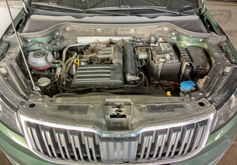 Подержанный автомобиль Skoda Karoq 2021 года (15 фото)