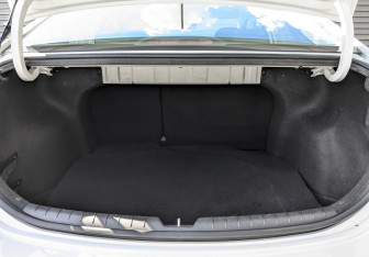 Подержанный автомобиль Hyundai Solaris Sedan 2021 года (10 фото)