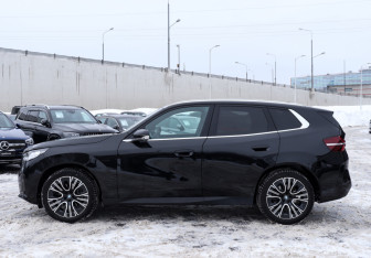 Подержанный автомобиль BMW X3 2025 года (8 фото)