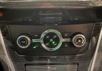 Подержанный автомобиль Lifan Solano 2016 года (16 фото)