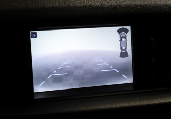 Подержанный автомобиль BMW X1 2013 года (18 фото)