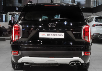 Подержанный автомобиль Hyundai Palisade 2022 года (5 фото)