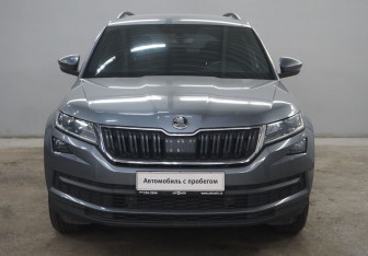Подержанный автомобиль Skoda Kodiaq 2021 года (2 фото)