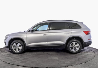 Подержанный автомобиль Skoda Kodiaq 2019 года (8 фото)