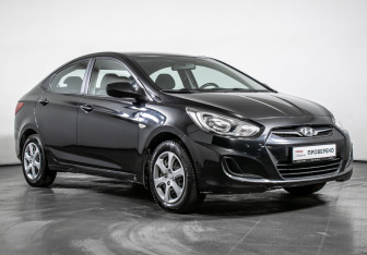 Подержанный автомобиль Hyundai Solaris Sedan 2011 года (3 фото)