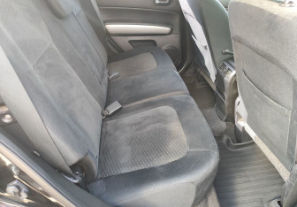 Подержанный автомобиль Nissan X-Trail 2012 года (11 фото)