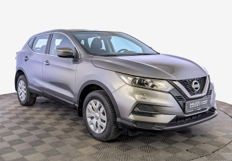 Подержанный автомобиль Nissan Qashqai 2019 года (3 фото)