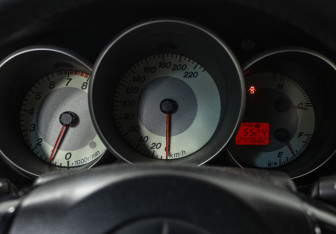 Подержанный автомобиль Mazda 3 Sedan 2008 года (10 фото)