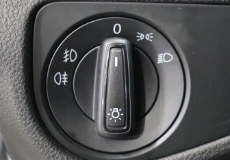 Подержанный автомобиль Volkswagen Golf Hatchback 2018 года (13 фото)