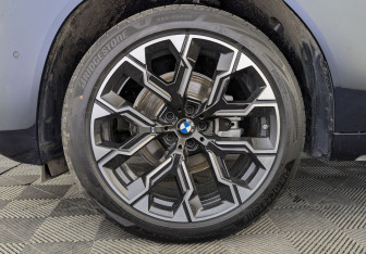 Новый BMW X3 2025 (7 фото)