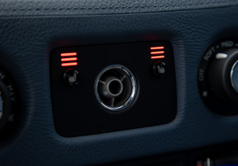 Подержанный автомобиль Rolls-Royce Ghost 2010 года (28 фото)