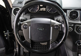 Подержанный автомобиль Land Rover Discovery 2014 года (17 фото)