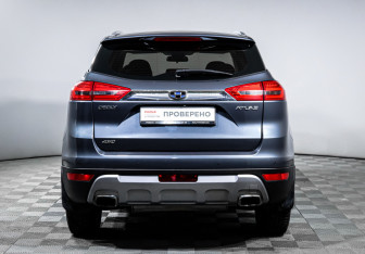 Подержанный автомобиль Geely Atlas 2019 года (6 фото)