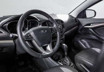 Подержанный автомобиль LADA (ВАЗ) Vesta Wagon 2020 года (14 фото)