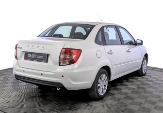 Подержанный автомобиль LADA (ВАЗ) Granta Sedan 2023 года (5 фото)