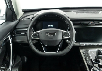 Подержанный автомобиль Geely Atlas Pro 2022 года (10 фото)