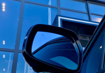 Новый Kia Carnival 2025 (8 фото)