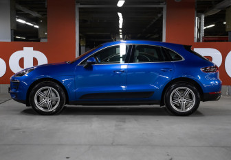 Подержанный автомобиль Porsche Macan 2015 года (8 фото)