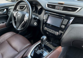 Подержанный автомобиль Nissan Qashqai 2018 года (9 фото)