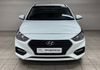 Подержанный автомобиль Hyundai Solaris Sedan 2017 года (2 фото)