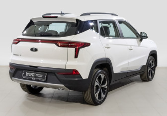 Новый Москвич 3 2023 (5 фото)