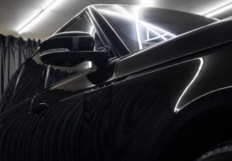 Подержанный автомобиль Land Rover Range Rover 2020 года (30 фото)