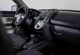 Подержанный автомобиль Kia Soul 2011 года (9 фото)