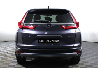 Подержанный автомобиль Honda CR-V 2018 года (4 фото)