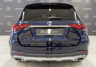 Подержанный автомобиль Mercedes-Benz GLE 2019 года (6 фото)