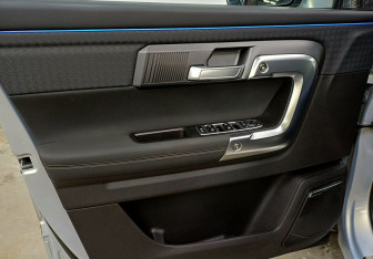 Подержанный автомобиль Jaecoo J7 2024 года (20 фото)