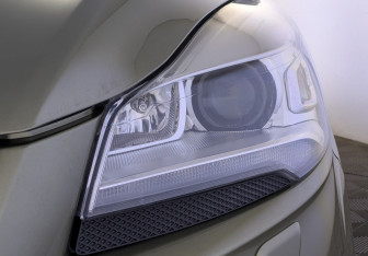 Подержанный автомобиль Ford Kuga 2013 года (11 фото)