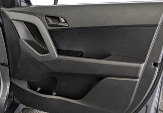 Подержанный автомобиль Hyundai Creta 2019 года (25 фото)