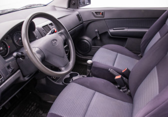 Подержанный автомобиль Hyundai Getz 2010 года (10 фото)