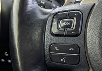 Подержанный автомобиль Lexus NX 2018 года (29 фото)