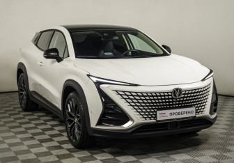 Подержанный автомобиль Changan UNI-T 2023 года (3 фото)