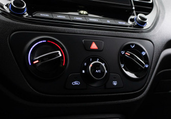 Подержанный автомобиль Hyundai Solaris Sedan 2020 года (9 фото)