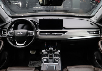 Подержанный автомобиль Chery Tiggo 8 Pro 2021 года (10 фото)