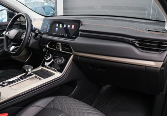 Подержанный автомобиль Exeed TXL 2022 года (7 фото)