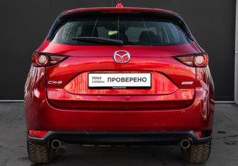 Подержанный автомобиль Mazda CX-5 2017 года (5 фото)
