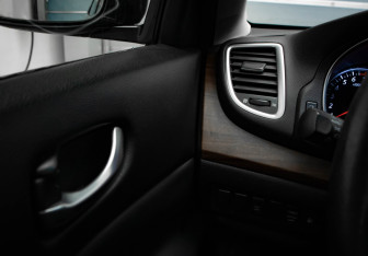 Подержанный автомобиль Nissan Teana 2008 года (13 фото)