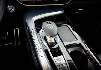 Подержанный автомобиль Voyah Free 2023 года (28 фото)