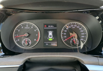 Подержанный автомобиль Kia K5 2021 года (14 фото)