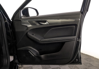 Подержанный автомобиль Haval Jolion 2022 года (23 фото)