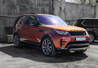 Подержанный автомобиль Land Rover Discovery 2018 года (3 фото)