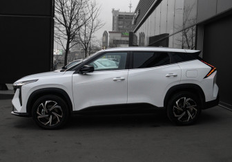 Подержанный автомобиль Geely Cityray 2024 года (8 фото)