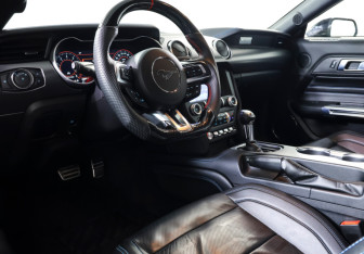 Подержанный автомобиль Ford Mustang Coupe 2022 года (15 фото)