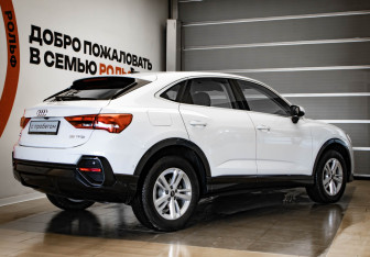 Подержанный автомобиль Audi Q3 Sportback 2023 года (4 фото)