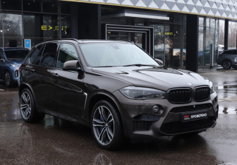 Подержанный автомобиль BMW X5 M 2018 года (3 фото)