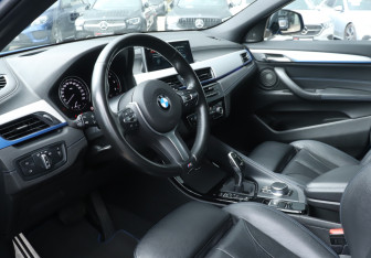 Подержанный автомобиль BMW X2 2018 года (13 фото)